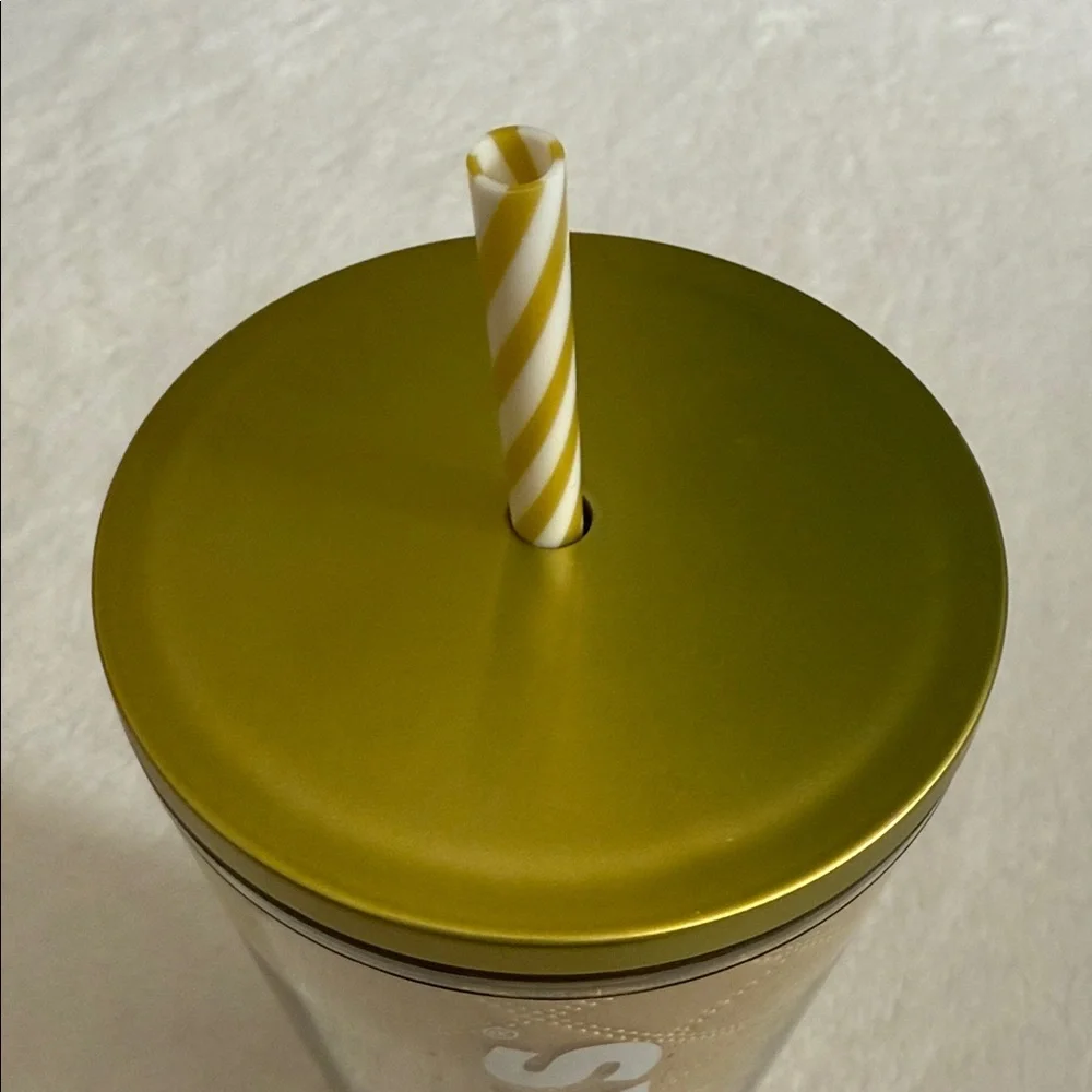 {NWT} Starbucks | Holiday 2024 Gold Quilted Metallic Venti Cold Cup Tumbler 24oz
